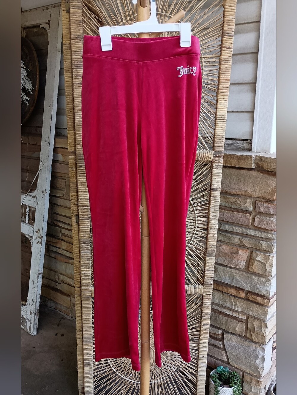 Juicy Couture Women's Velour Flare Pants in Raspberry_XS